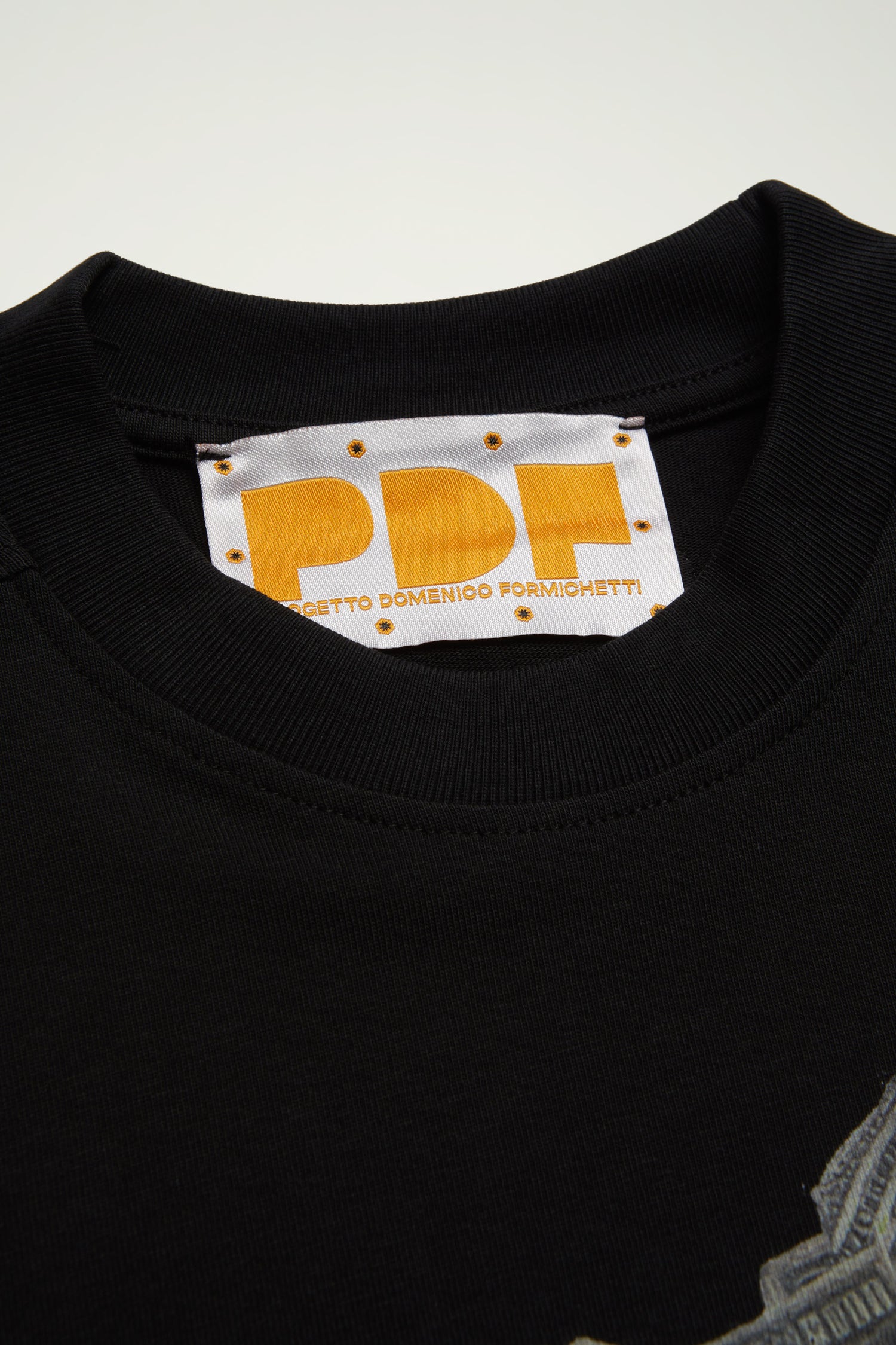 THE NEW BOY GUN T-SHIRT // BLACK
