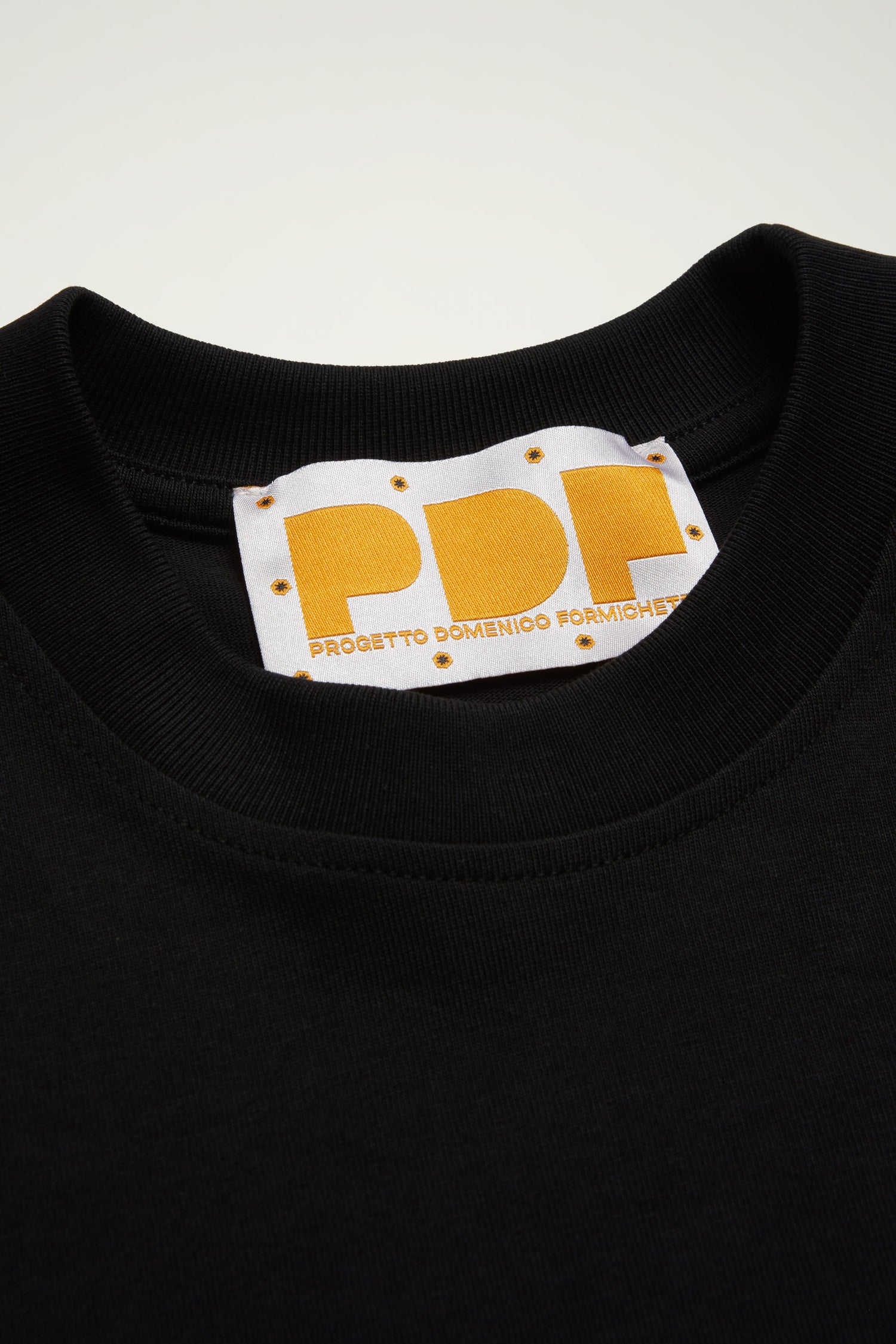 THE NEW BOY SEVEN CAT T-SHIRT // BLACK