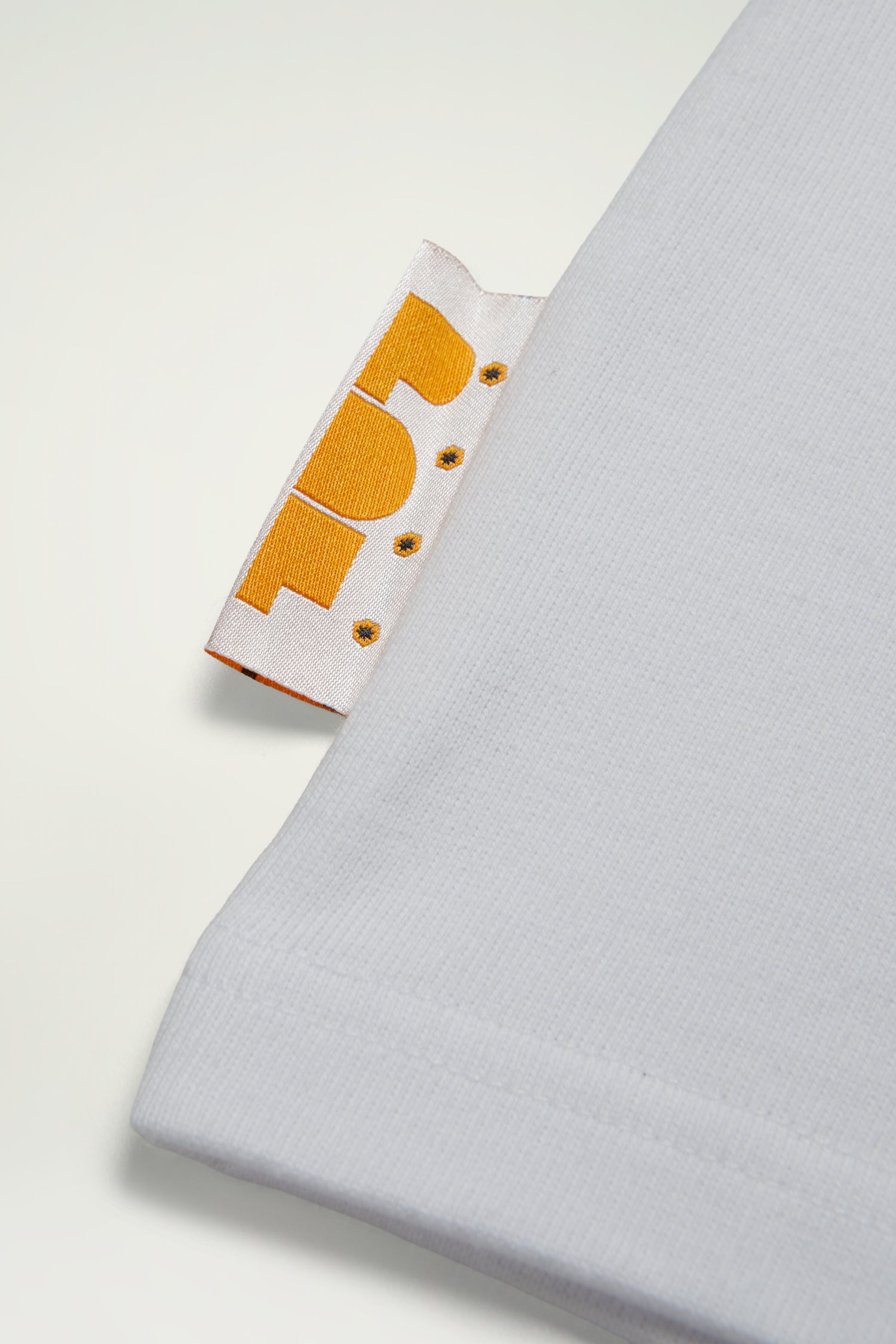 THE NEW BOY GUN T-SHIRT // WHITE
