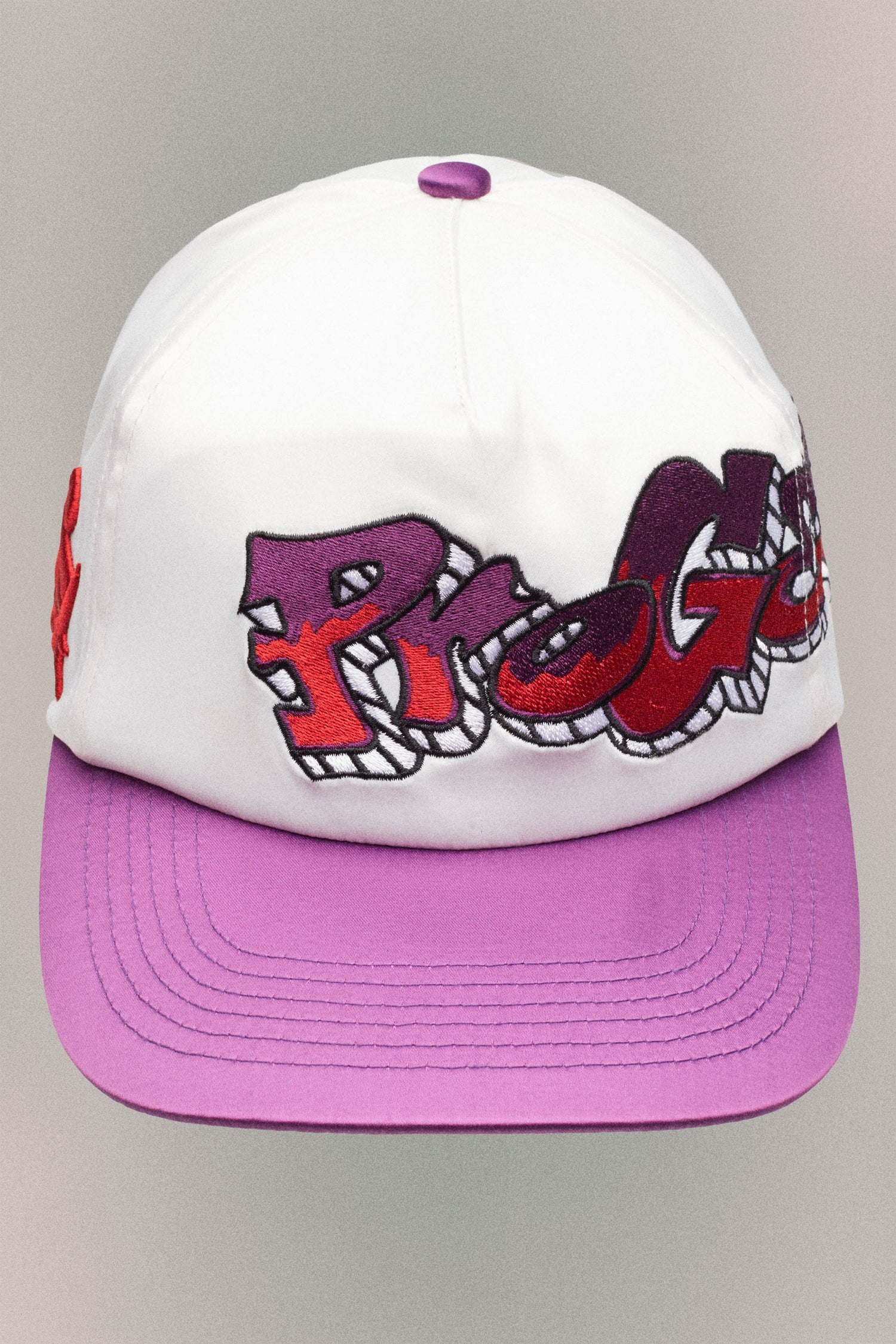 PROGETTO HAT // WHITE & PURPLE