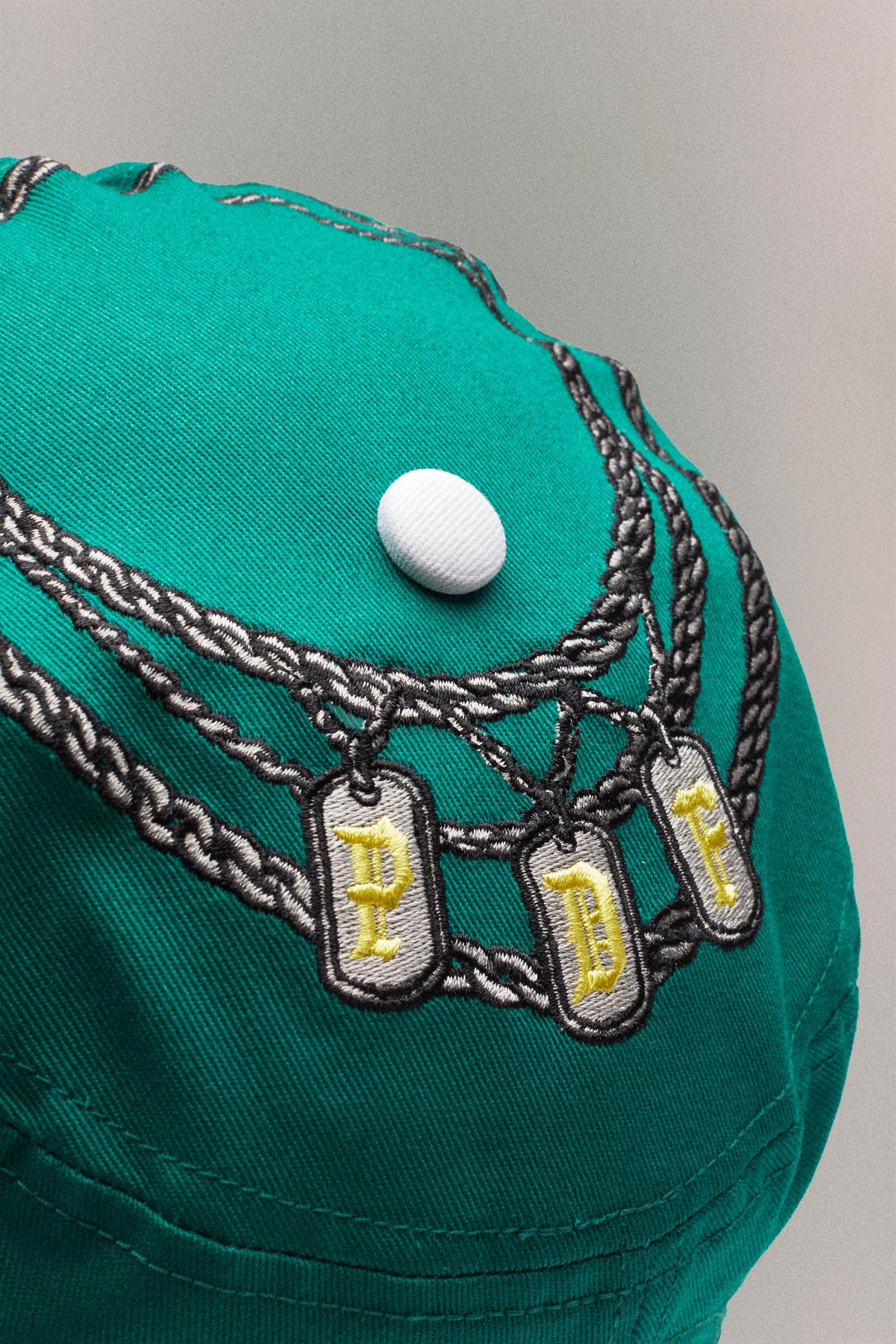 PILLBOX HAT LEGEND // GREEN