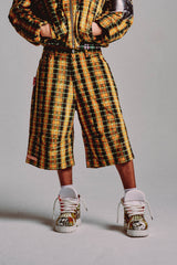 KNEE SHORT // YELLOW CHECK